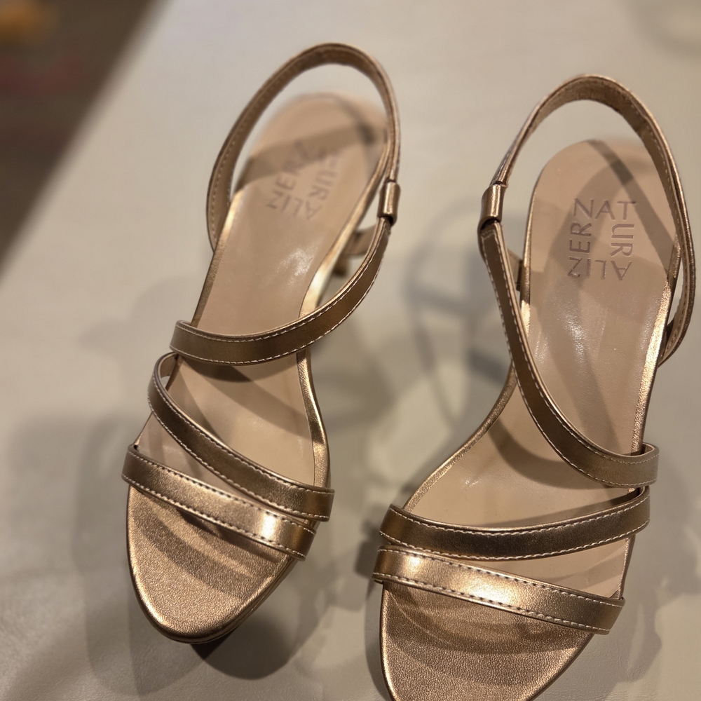 Naturalizer Women's Metallic Bronz Strappy Heels sz6 Like New NON-SMOKING HOME